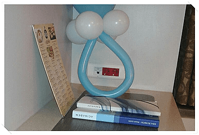 Hastane odası balon dekorasyonu