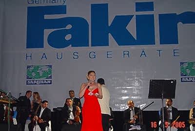 Bayi Toplantıları Sanatçı Temini Sunucu Temini