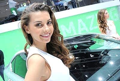 Fuar Organizasyonu manken model temini