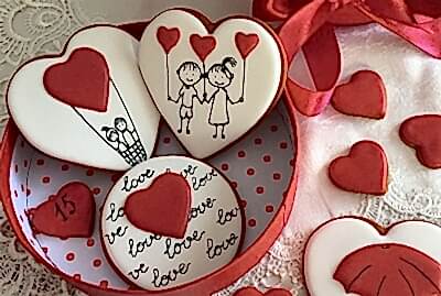 Evlilik Yıldönümü Hediye Servisi