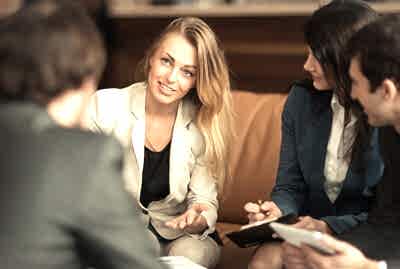 Kongre Seminer Organizasyonu simultane tercüme tercüman