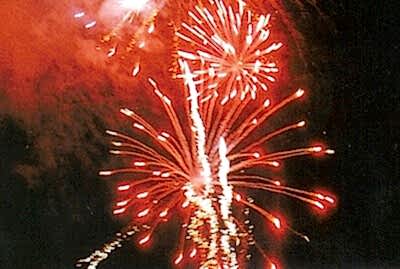 Mezuniyet Töreni havai fişek gösterisi