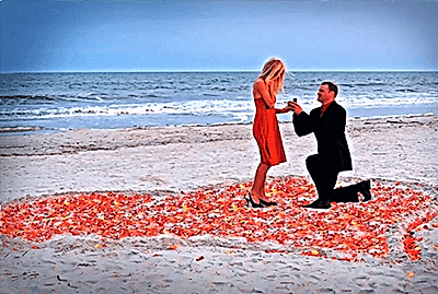 Kumsalda Süpriz Evlilik teklifi