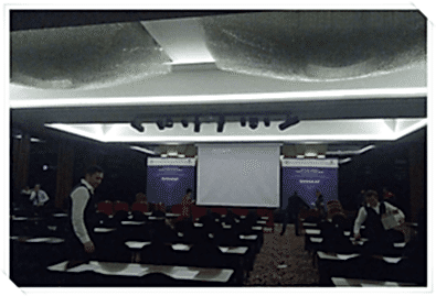 Kongre Seminer Organizasyonu Kumaş Dekorasyon Kumaş Kaplama